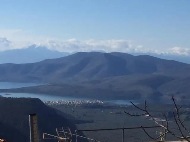 Apartment Stone House Overlooking The Delphic Landscape - Sea Delphi